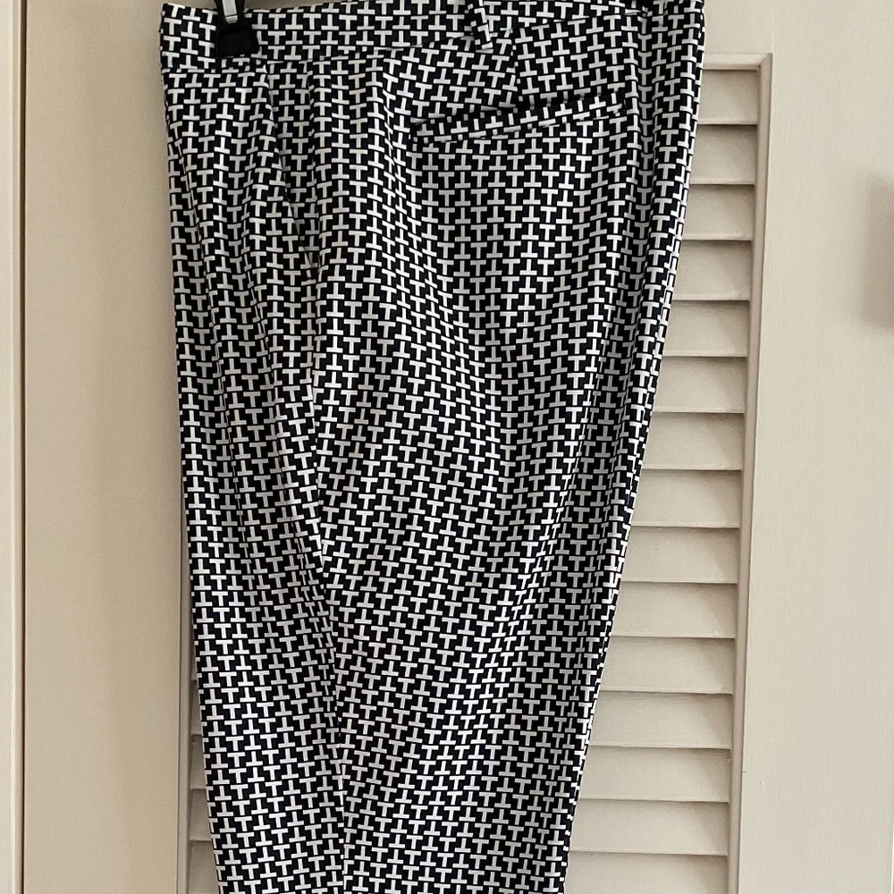 TORY BURCH SPORT NAVY BLUE/WHITE LOGO ANKLE LENGTH PANTS SIZE US 14